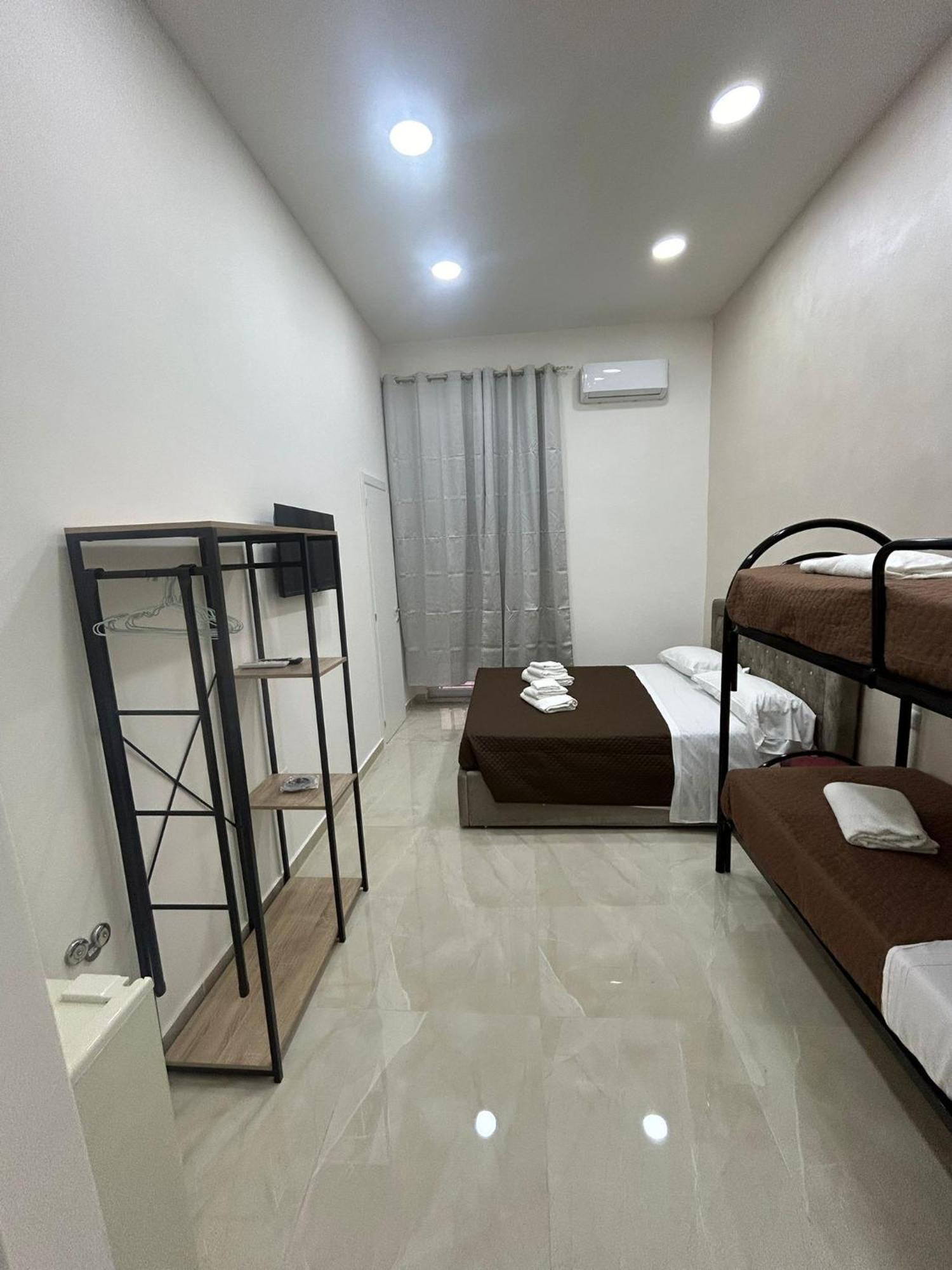 Terrace Luxury Caracciolo Appartement