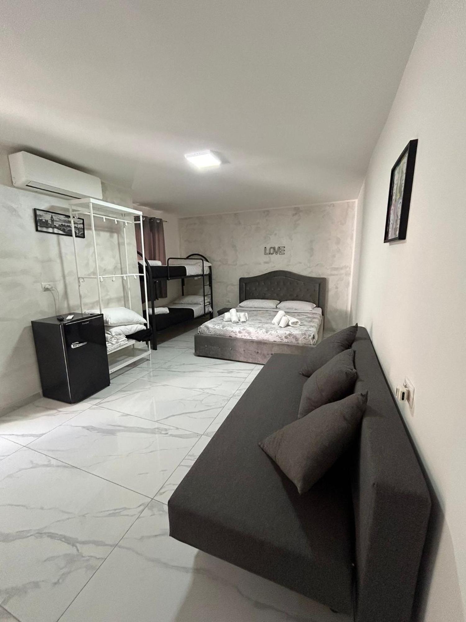 Terrace Luxury Caracciolo Appartement Napels
