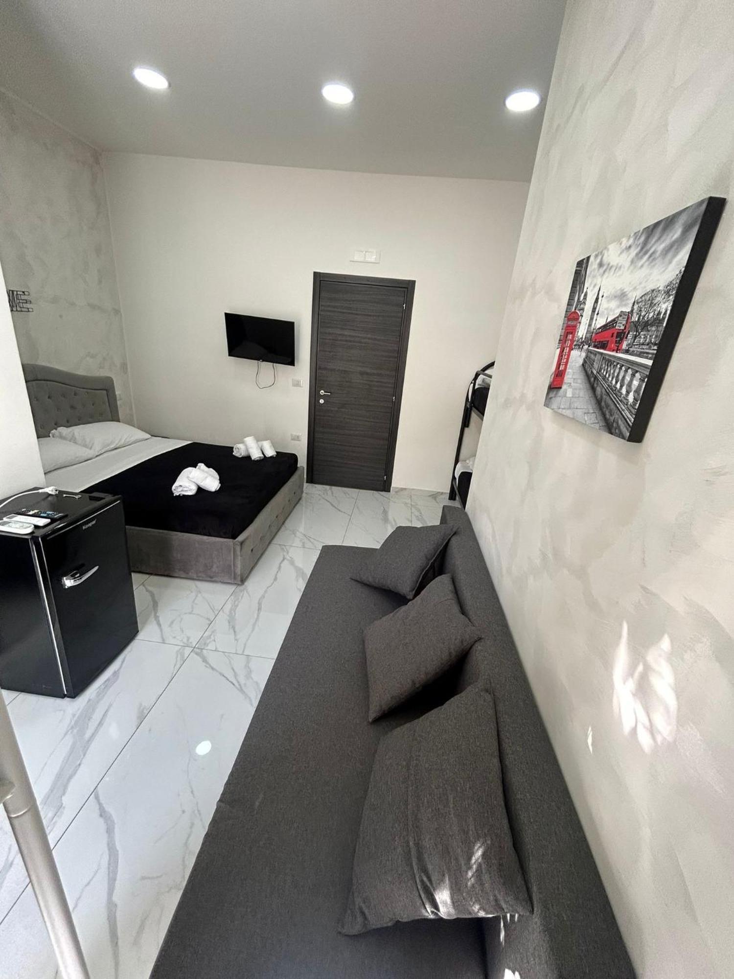Terrace Luxury Caracciolo Appartement