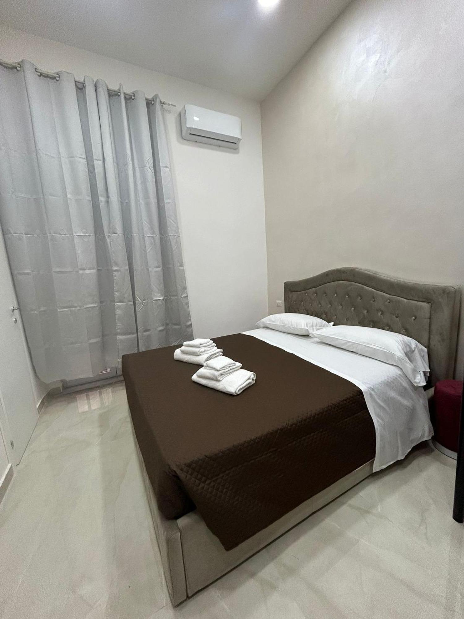 Terrace Luxury Caracciolo Appartement